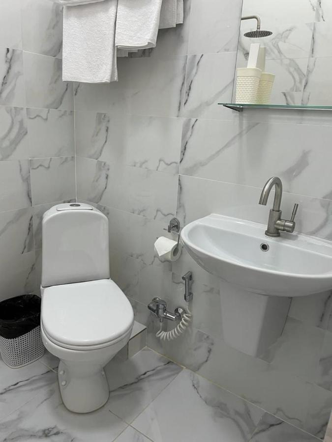Sb River Hotels Atyraū Екстериор снимка