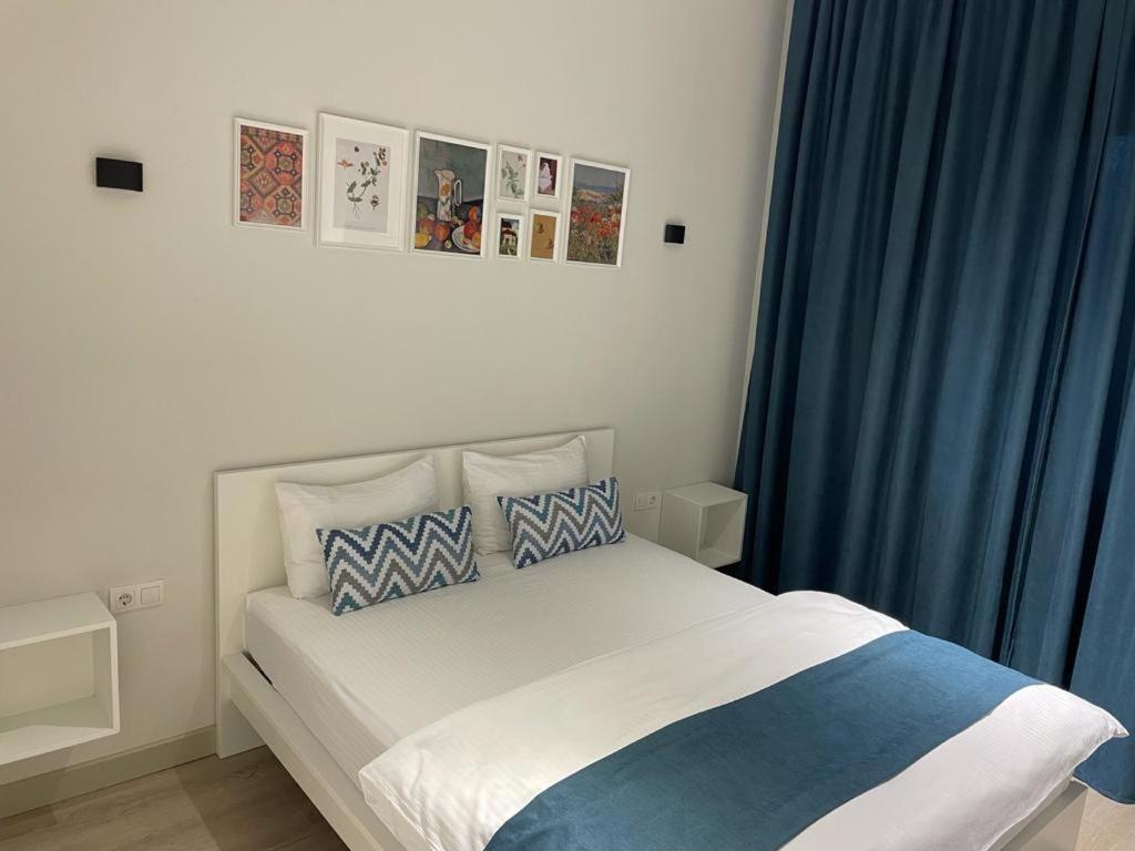 Sb River Hotels Atyraū Екстериор снимка