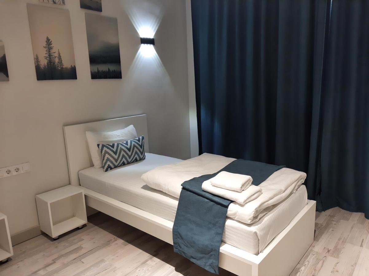 Sb River Hotels Atyraū Екстериор снимка